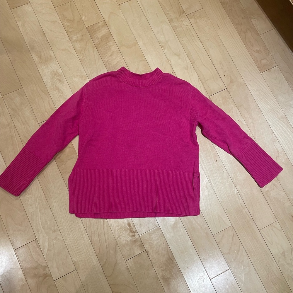 GAP - Bright Pink Knit Sweater (size: M)